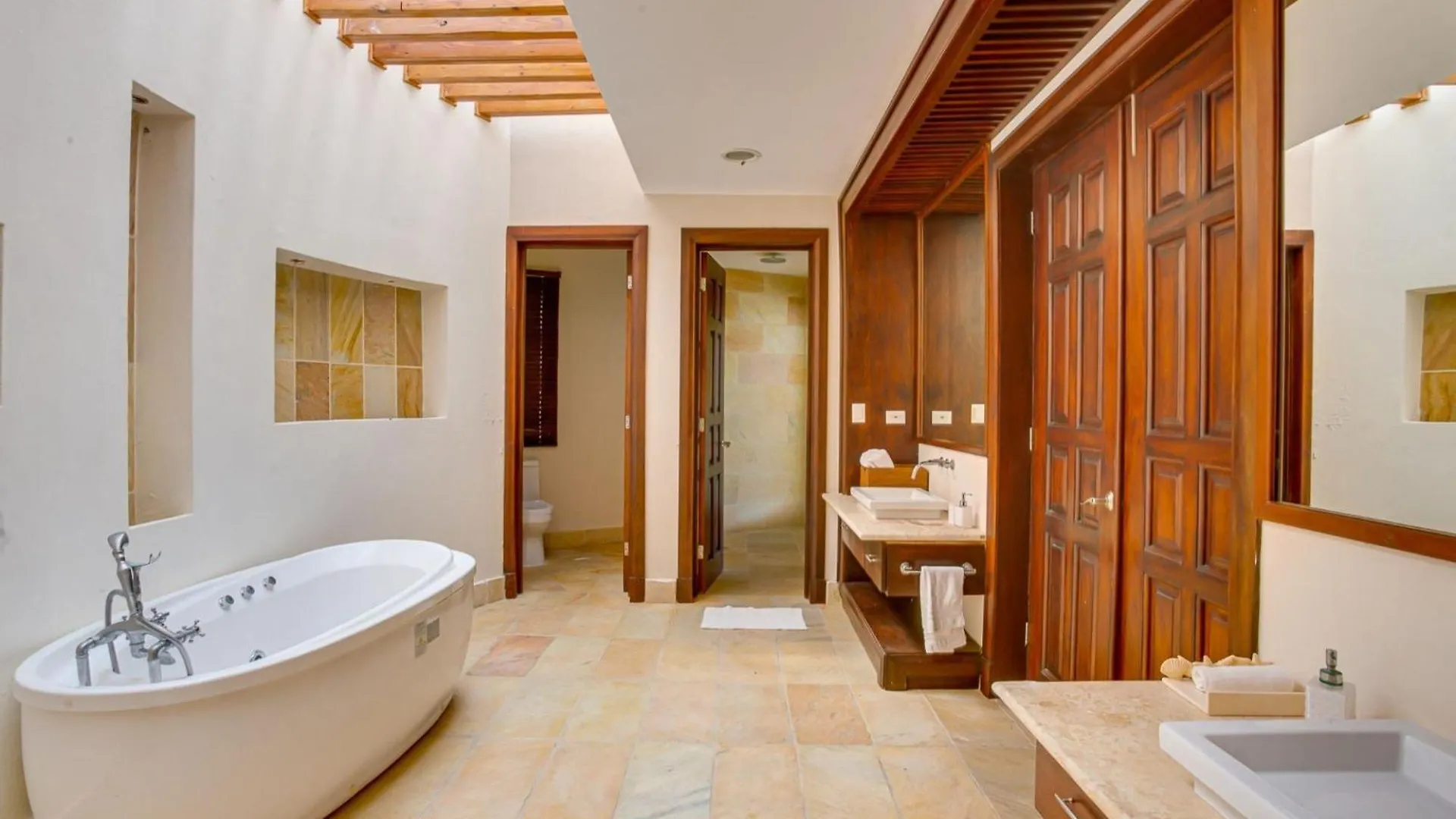 Villa Cayuco Con Vista Al Lago, Cap Cana Punta Cana